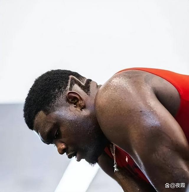 赛场风云变幻，胜负之间你来我往的简单介绍